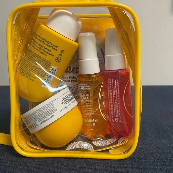 Sol de Janeiro Vibrant Yellow Jet Set Kit - Picture 3 of 4